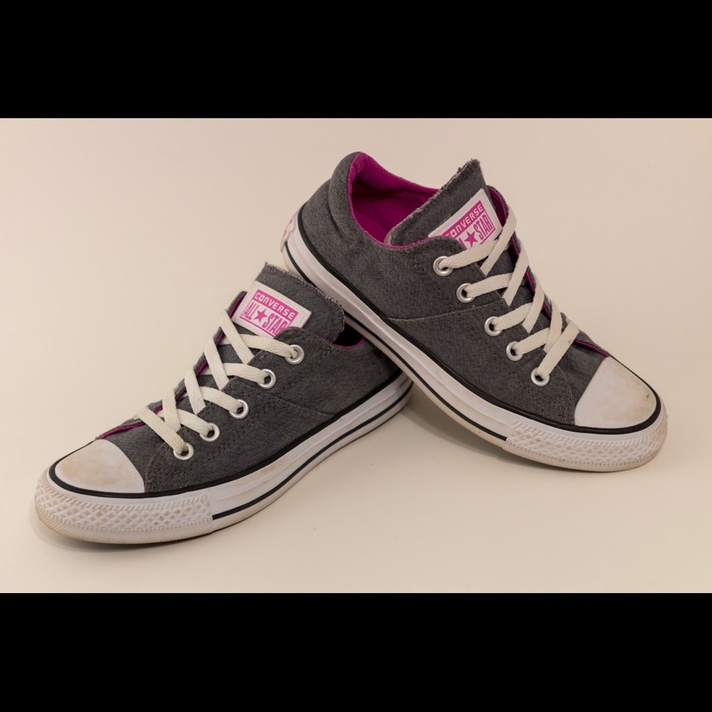 Converse Allstar women’s grey, white and pink